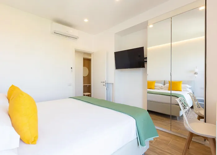 Key To House アパート *